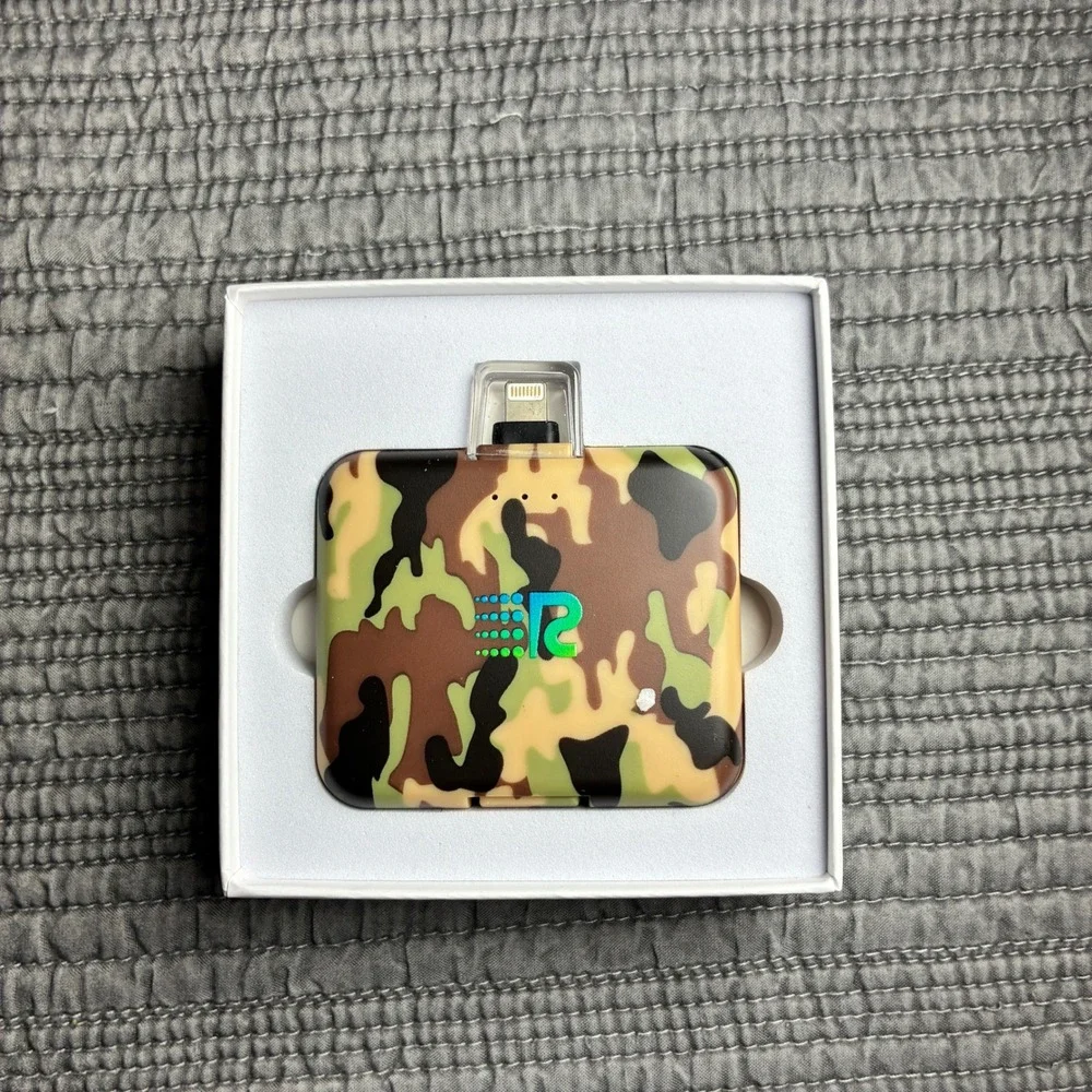 Rush Charge RC24 Camo Portable Power Bank 2400mAh for iPhone Lightning 18+ Hours